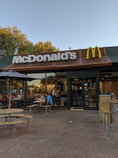 Photo of McDonald's - Westway Roundabout, Gravenchon Way, Street BA16 0HW
