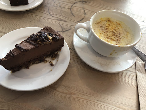 Photo of Hundred Monkeys Cafe - 52 High St, Glastonbury BA6 9DY