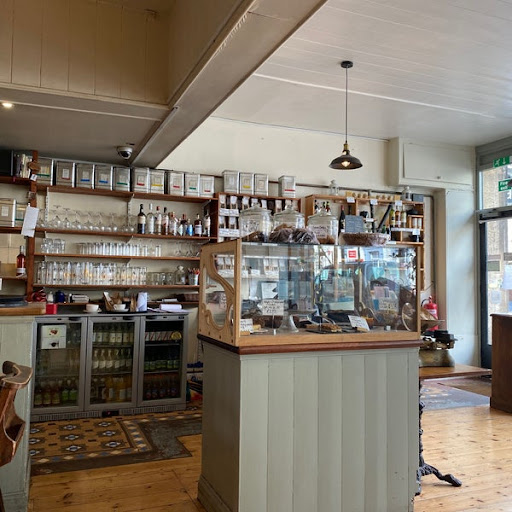 Photo of Hundred Monkeys Cafe - 52 High St, Glastonbury BA6 9DY