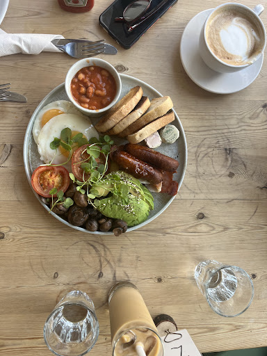 Photo of Hundred Monkeys Cafe - 52 High St, Glastonbury BA6 9DY