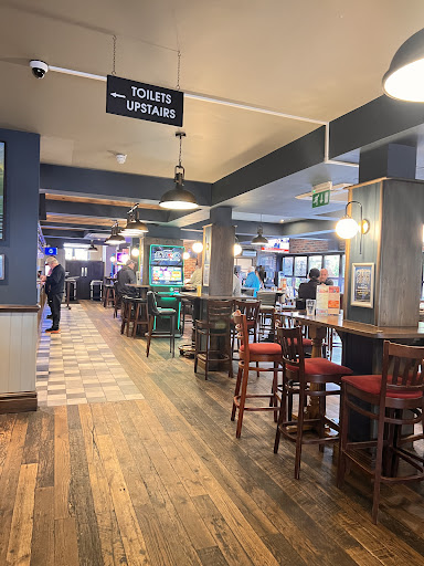 Photo of The Lantokay - JD Wetherspoon - 111-113 High St, Street BA16 0EY