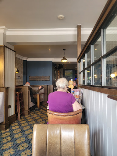 Photo of The Lantokay - JD Wetherspoon - 111-113 High St, Street BA16 0EY