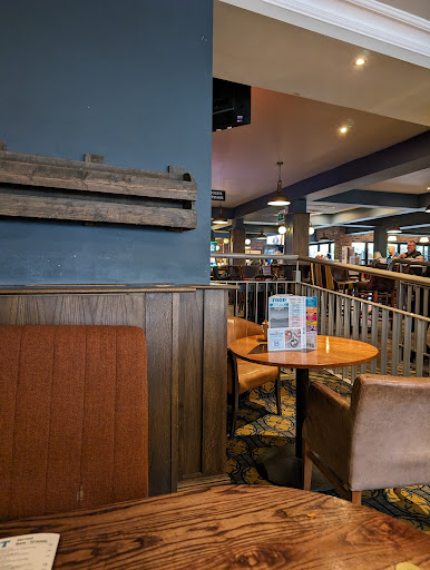Photo of The Lantokay - JD Wetherspoon - 111-113 High St, Street BA16 0EY