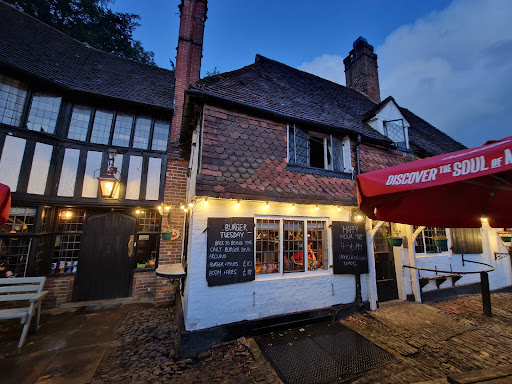 Photo of The White Hart - Petworth Rd, Witley, Godalming GU8 5PH
