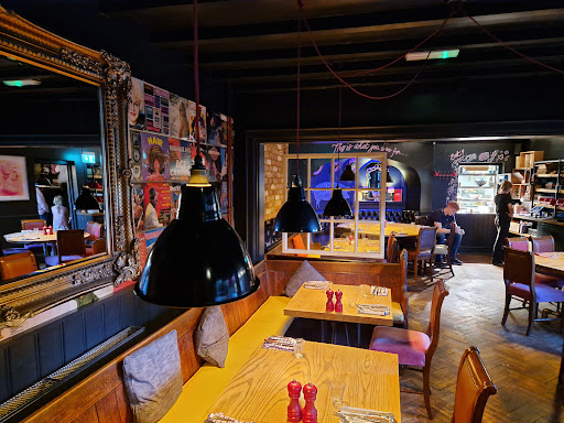 Photo of The White Hart - Petworth Rd, Witley, Godalming GU8 5PH