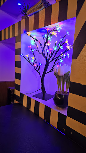 Photo of Wolf Lounge - 242 Bennett's Castle Ln, Dagenham RM8 3UU