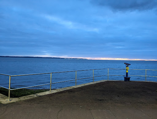 Photo of Lee Kebab & Pizza House - 3, Flower Buildings, Marine Parade E, Lee-on-the-Solent PO13 9LB