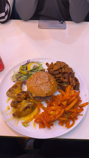 Photo of PHAT BITE Gravesend - 68 New Rd, Gravesend DA11 0AE