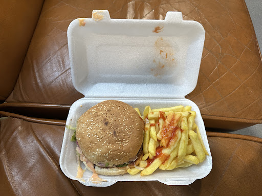 Photo of G's Kitchen - 8 Milton Rd, Gravesend DA12 2RE