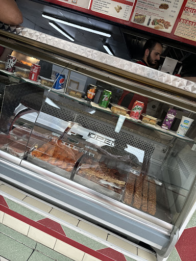 Photo of Istanbul Kebab - 727 London Rd, Grays RM20 3HX