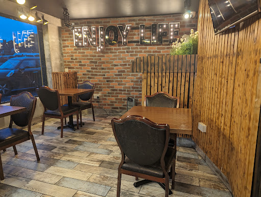 Photo of Rolling Smoke Ilkeston - 1 Awsworth Rd, Ilkeston DE7 8JD