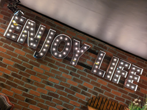 Photo of Rolling Smoke Ilkeston - 1 Awsworth Rd, Ilkeston DE7 8JD