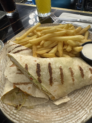 Photo of Fresh & Grill Kitchen - 25 Langney Rd, Eastbourne BN21 3QA