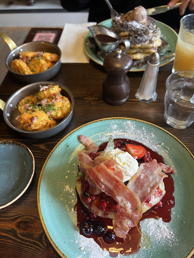 Photo of Bill's Braintree Restaurant - Charter Way, Braintree CM77 8YH