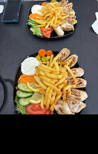 Photo of Al Zain Restaurant & Lounge - 19-21 High St, London W3 6NG