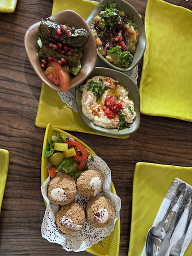 Photo of Abu Zaad Shepherd’s Bush - 29 Uxbridge Rd, London W12 8LH