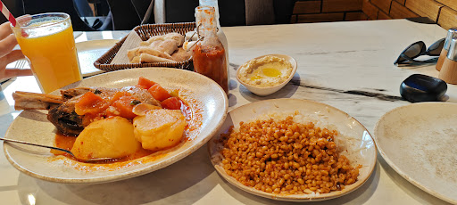 Photo of Woody Grill - Shepherd's Bush Branch - 1 Uxbridge Rd, London W12 8LJ