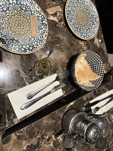 Photo of Paramount - 26 London St, Tyburnia, London W2 1HH