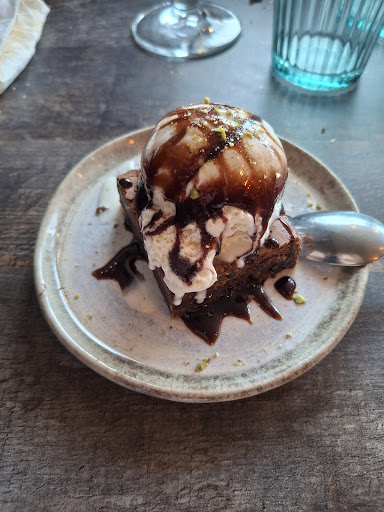 Photo of Engin’s Bar & Grill - 370 Handsworth Rd, Handsworth, Sheffield S13 9BY