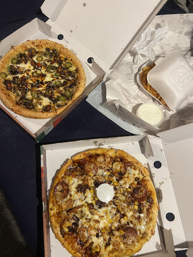 Photo of UNITED FRIED CHICKEN WOODTHORPE - 4 Nodder Rd, Sheffield S13 8DB