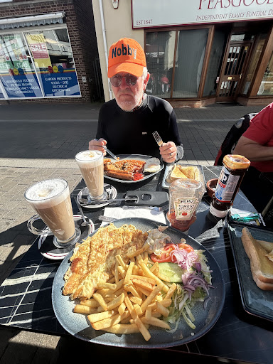 Photo of Starburger - 7 Queen St, Haverhill CB9 9DZ