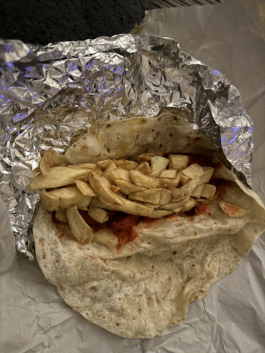 Photo of Saleems Takeaway - 13-15 Glynfellis, Gateshead NE10 8RH