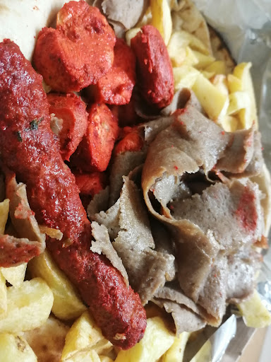 Photo of Saleems Takeaway - 13-15 Glynfellis, Gateshead NE10 8RH