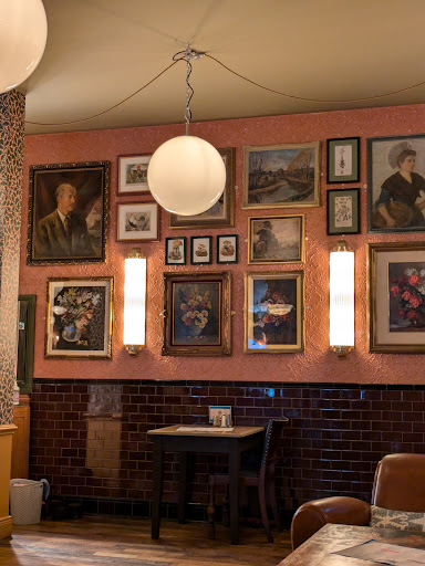 Photo of Muro Lounge - 2-6 Fore St, Hexham NE46 1ND