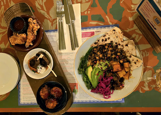 Photo of Muro Lounge - 2-6 Fore St, Hexham NE46 1ND