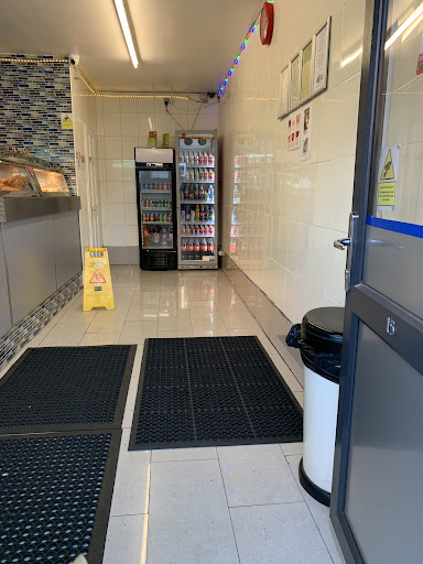 Photo of Four Ways - Derby Rd, Hinckley LE10 1QD