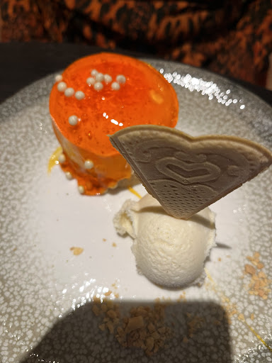 Photo of Mevan Restaurant & Bar - 11 Sun St, Hitchin SG5 1AE