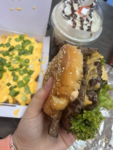 Photo of Mete's Smash Burger - 50 Market St, Holyhead LL65 1UN