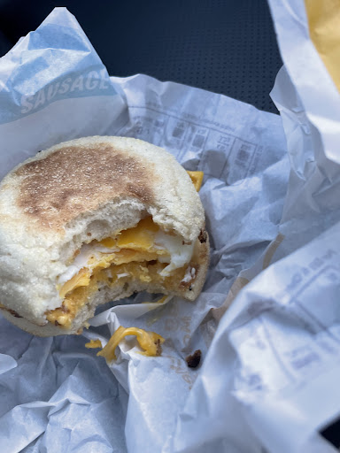 Photo of McDonald's - Ring Rd N, Horley, Gatwick RH6 0NN