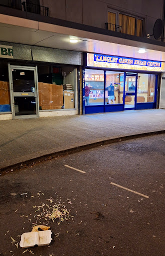 Photo of Langley Green Kebab Centre - 3 Langley Parade, Crawley RH11 7RS