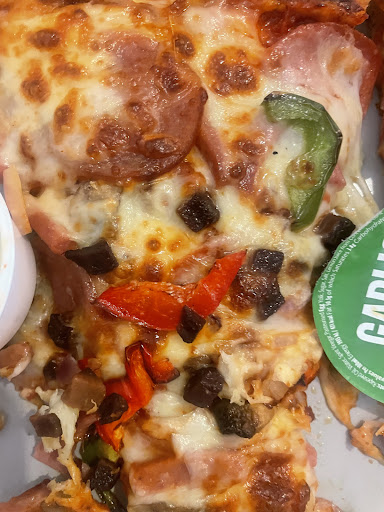 Photo of Farm Pizza (Woking) - 14 High St, Woking GU21 6BW