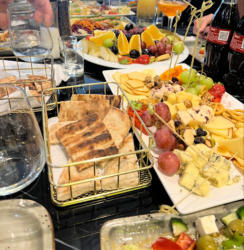 Photo of Ihlara Valley Restaurant Woking - 75 Commercial Way, Woking GU21 6HN