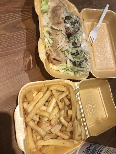 Photo of Istanbul Grill - 5 The Broadway, Woking GU21 5AP