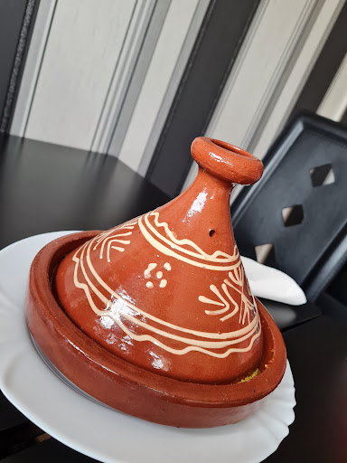 Photo of AlKhaleej Arabic Restaurant - 27 Hyde Park Rd, Burley, Leeds LS6 1PY