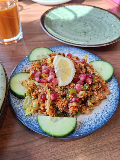 Photo of Artelesi | Horsham - 27 East St, Horsham RH12 1HH