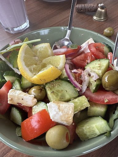 Photo of Artelesi | Horsham - 27 East St, Horsham RH12 1HH