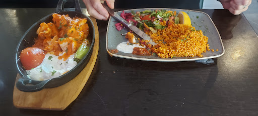 Photo of Izmir Bar and Grill - 5, 5A East St, Horsham RH12 1HH