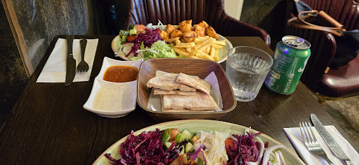 Photo of Izmir Bar and Grill - 5, 5A East St, Horsham RH12 1HH