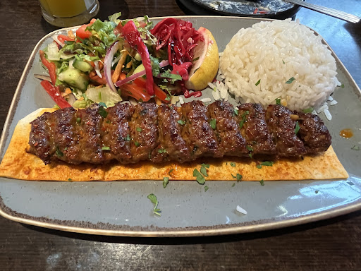 Photo of Izmir Bar and Grill - 5, 5A East St, Horsham RH12 1HH