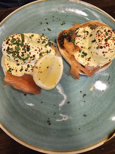 Photo of Bill's Gloucester Quays Restaurant - 71-72 Llanthony Rd, Gloucester GL2 5RB