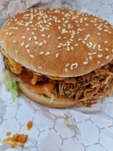 Photo of Ranzoaz - Vauxhall Inn, Car Park, 174 Barton St, Gloucester GL1 4EX