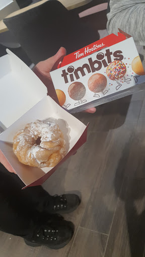 Photo of Tim Hortons - Gloucester - Eastern Avenue Retail Park, Eastern Ave, Gloucester GL4 3EA