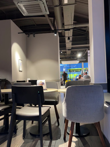 Photo of Tim Hortons - Gloucester - Eastern Avenue Retail Park, Eastern Ave, Gloucester GL4 3EA