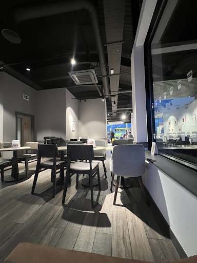 Photo of Tim Hortons - Gloucester - Eastern Avenue Retail Park, Eastern Ave, Gloucester GL4 3EA