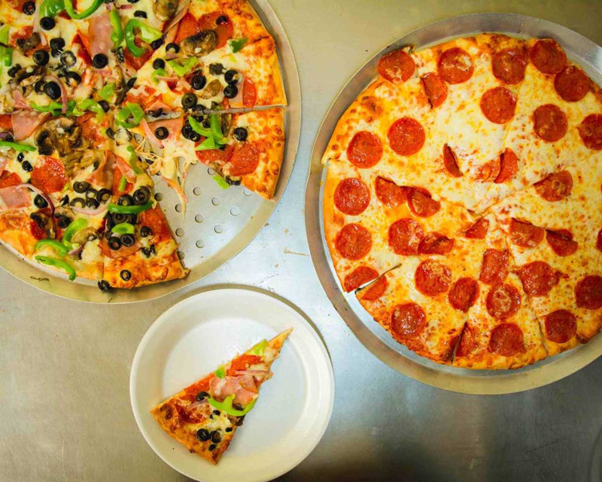 Photo of Royal Pizza - 151a Tang Hall Ln, York YO10 3SD