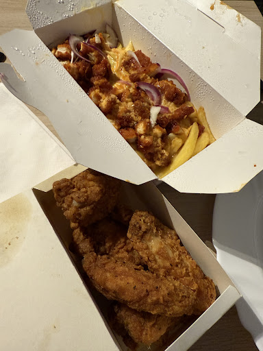 Photo of Chicken Valley Uxbridge - 232 High St, Uxbridge UB8 1LD